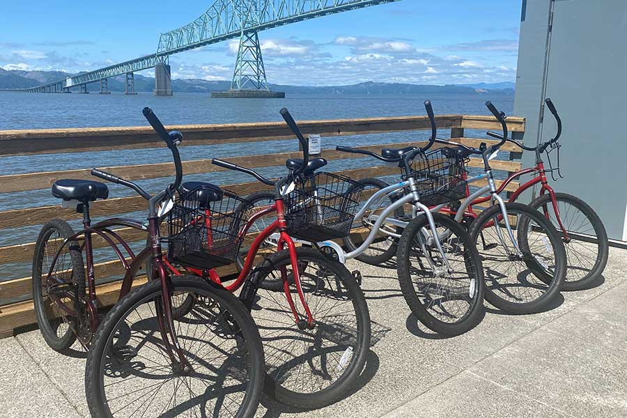 Bikes near the bridge